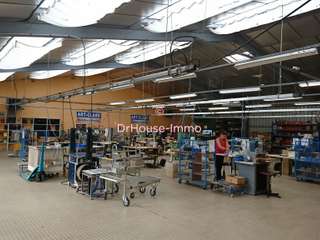 Bureaux et commerces 15 pièces