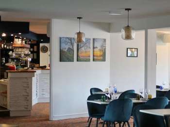 Bureaux et commerces 9 pièces