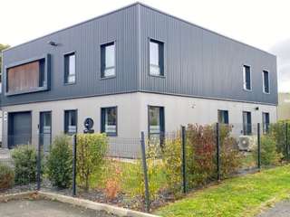 Bureaux et commerces 7 pièces