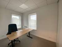 Bureaux et commerces 7 pièces