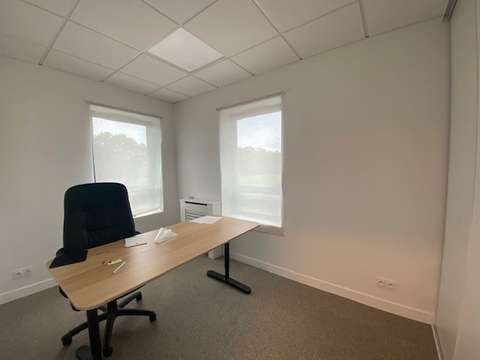 Bureaux et commerces 7 pièces