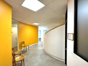 Vente Bureaux et commerces 195 m&sup2;Saint-Gilles-Croix-De-Vie Centre Ville