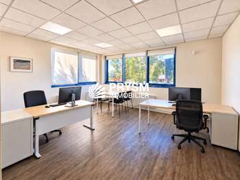 Photo Bureaux et commerces Saint-Grégoire