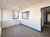 Bureaux et commerces 6 pièces