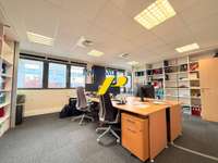 Bureaux et commerces 5 pièces Bureaux et commerces 5 pièces