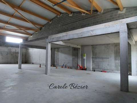 Bureaux et commerces 2 pièces