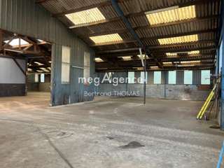 Bureaux et commerces 6 pièces