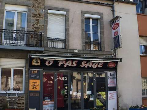 Bureaux et commerces Saint-James 50