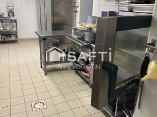 Bureaux et commerces 5 pièces