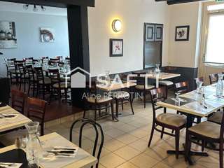 Bureaux et commerces 5 pièces