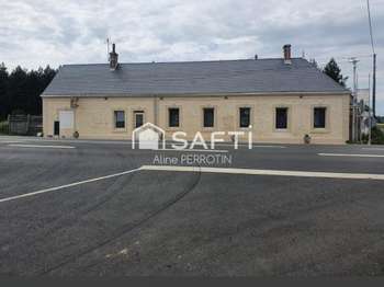 Vente Bureaux et commerces 180 m&sup2;Saint-Jean-de-la-Motte