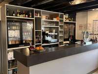 Bureaux et commerces 5 pièces