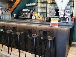 Bureaux et commerces 6 pièces