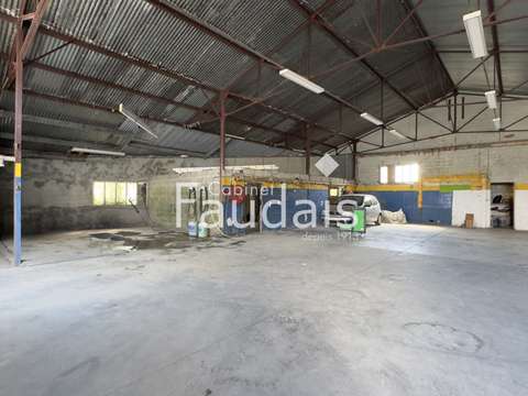 Bureaux et commerces Saint-Lô 50