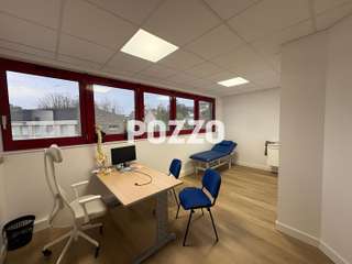 Bureaux et commerces 6 pièces