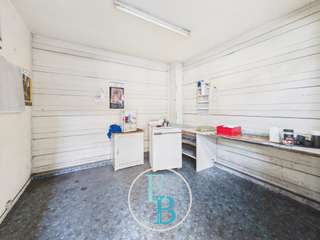 Bureaux et commerces