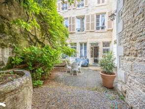 Vente Bureaux et commerces 310 m&sup2;Saint-Maixent-l'École