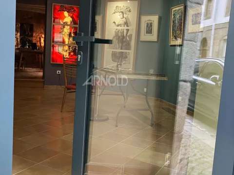 Bureaux et commerces 4 pièces