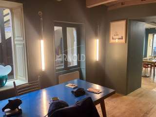 Bureaux et commerces 4 pièces