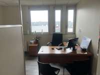 Bureaux et commerces 7 pièces