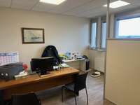 Bureaux et commerces 7 pièces
