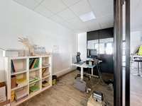 Bureaux et commerces 3 pièces