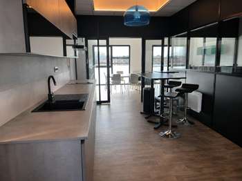 Vente Bureaux et commerces 102 m&sup2;Saint-Malo