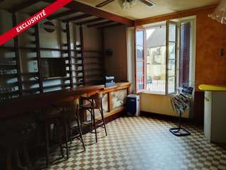 Bureaux et commerces 6 pièces