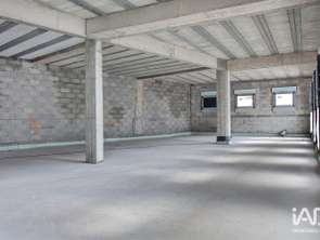 Vente Bureaux et commerces 155 m&sup2;Saint-Maximin-la-Sainte-Baume