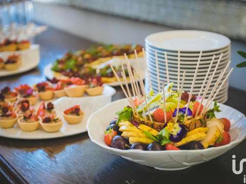 Bureaux et commerces Saint-Médard-en-Jalles 33