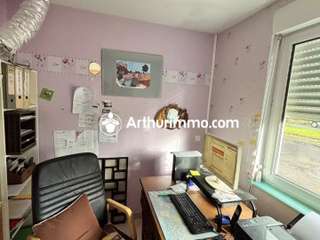 Bureaux et commerces 4 pièces