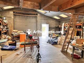 Bureaux et commerces 4 pièces