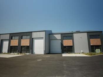 Vente Bureaux et commerces 119 m&sup2;Saint-Molf