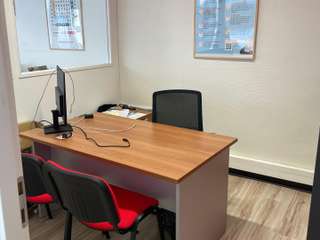 Bureaux et commerces 3 pièces