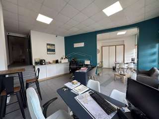 Bureaux et commerces 3 pièces