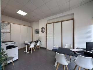 Bureaux et commerces 3 pièces