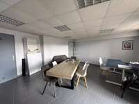 Bureaux et commerces 3 pièces
