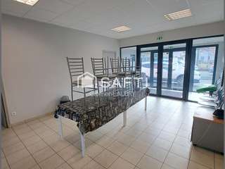 Bureaux et commerces 9 pièces