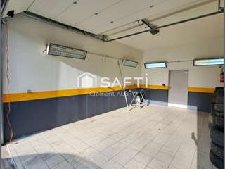 Bureaux et commerces 9 pièces