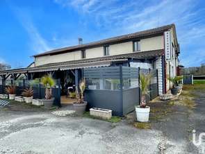 Vente Bureaux et commerces 250 m&sup2;Saint-Paul-Lizonne