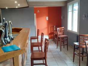 Vente Bureaux et commerces 395 m&sup2;Saint-Pierre-des-Échaubrognes