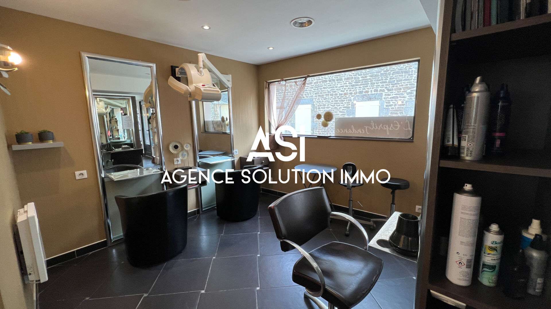 Bureaux et commerces Saint-Pierre-des-Nids (53370) : à vendre 66 m² 34