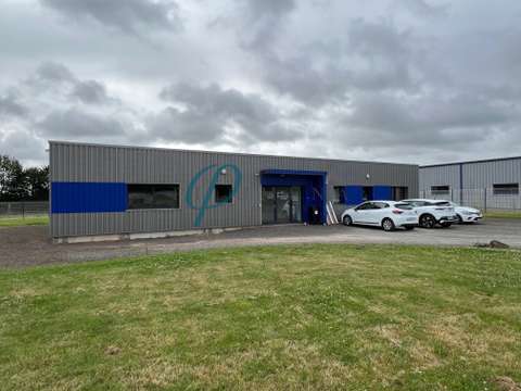 Bureaux et commerces Saint-Pierre-Montlimart 49