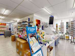 Vente Bureaux et commerces 50 m&sup2;Saint-Pierre-Montlimart