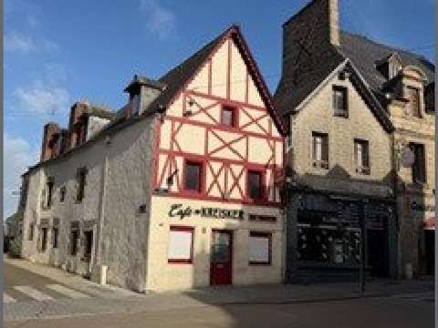 Bureaux et commerces Saint-Pol-de-Léon 29