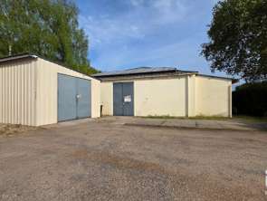 Vente Bureaux et commerces 200 m&sup2;Saint-Saëns