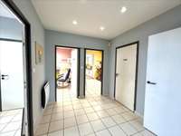 Bureaux et commerces 4 pièces Bureaux et commerces 4 pièces