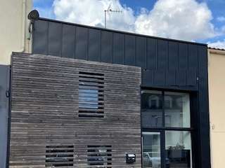 Bureaux et commerces 4 pièces