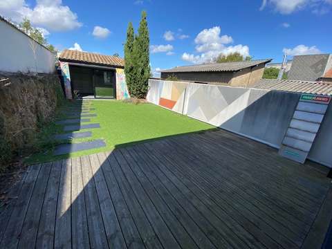 Bureaux et commerces 4 pièces