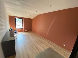 Bureaux et commerces 4 pièces